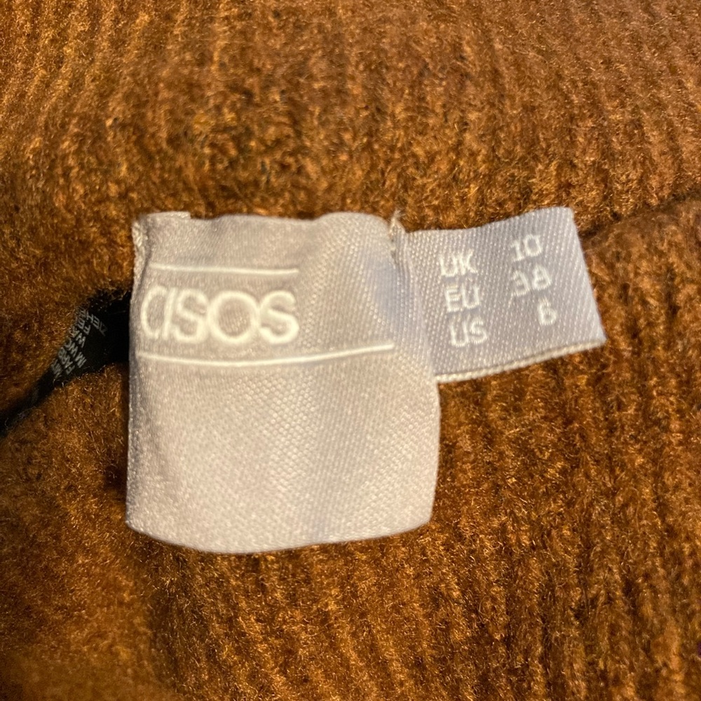 ASOS Sweater & Shorts Set - Picture 6 of 6